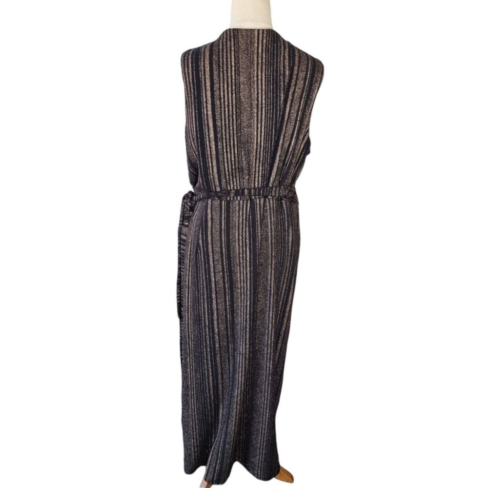 City Chic Plus Size Medium (18) Maxi Wrap Dress Evening V Neck Black and Gold - Picture 7 of 11